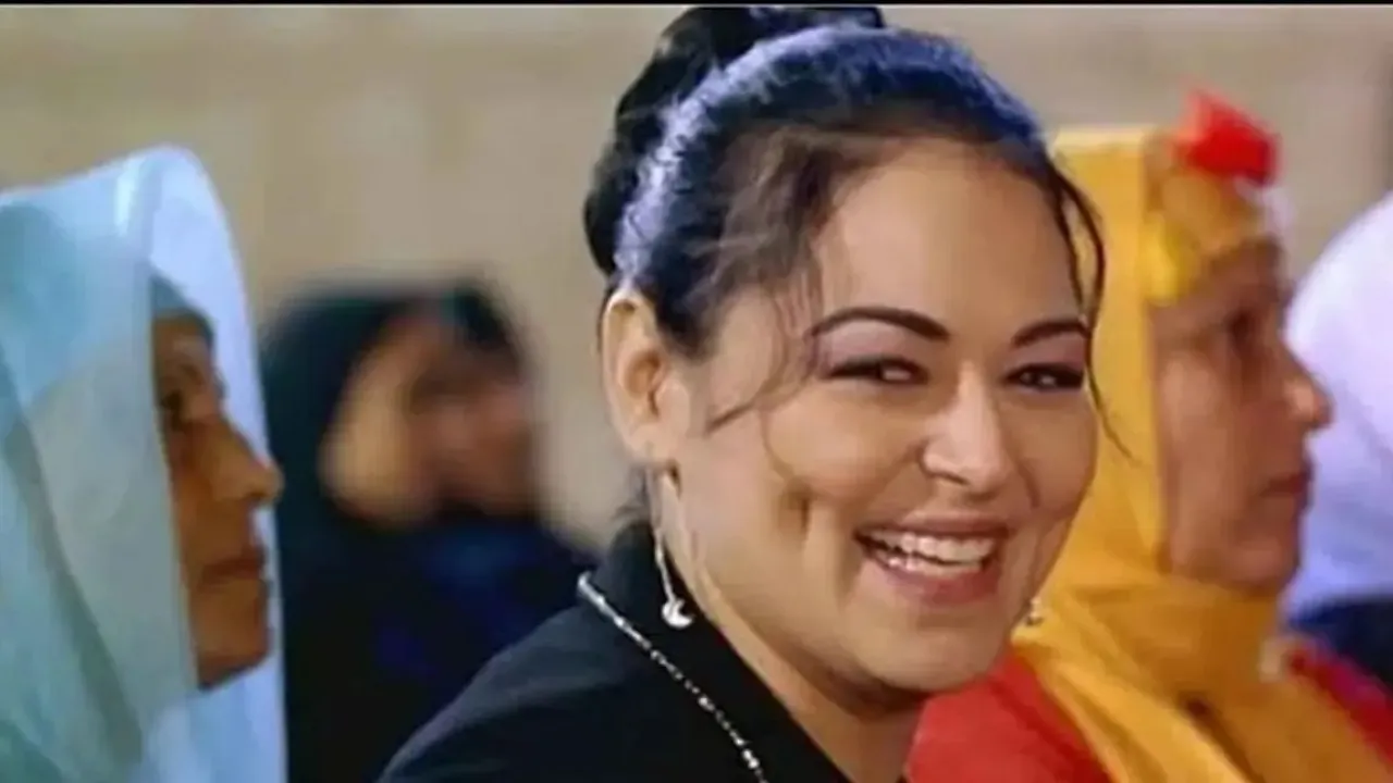 نيفين مندور